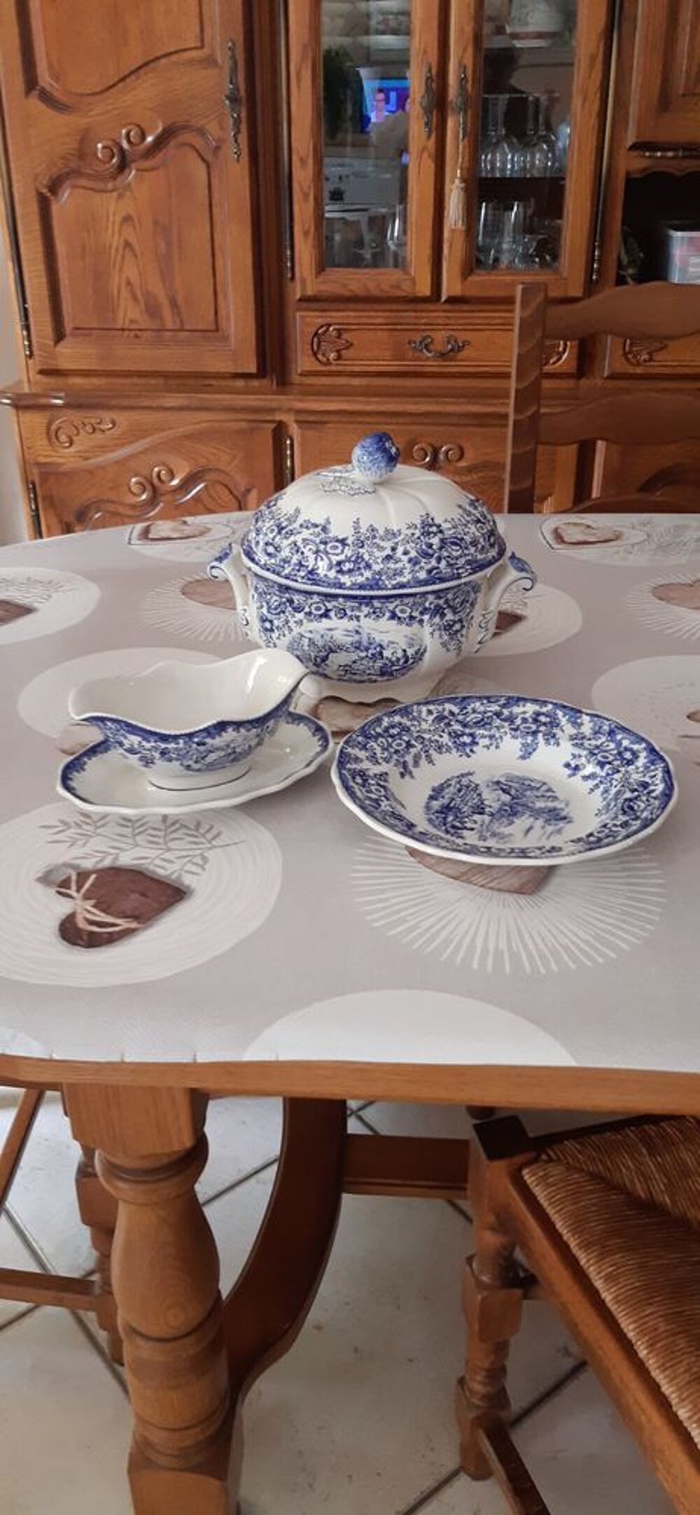 service vaisselle bleu faience de lun&eacute;ville grand feu Cuisine