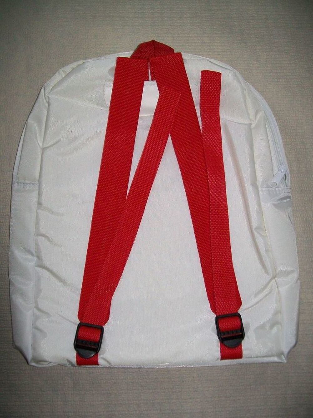 Sac &agrave; dos blanc, bretelles rouges, marqu&eacute; " Bridel " , neuf Maroquinerie
