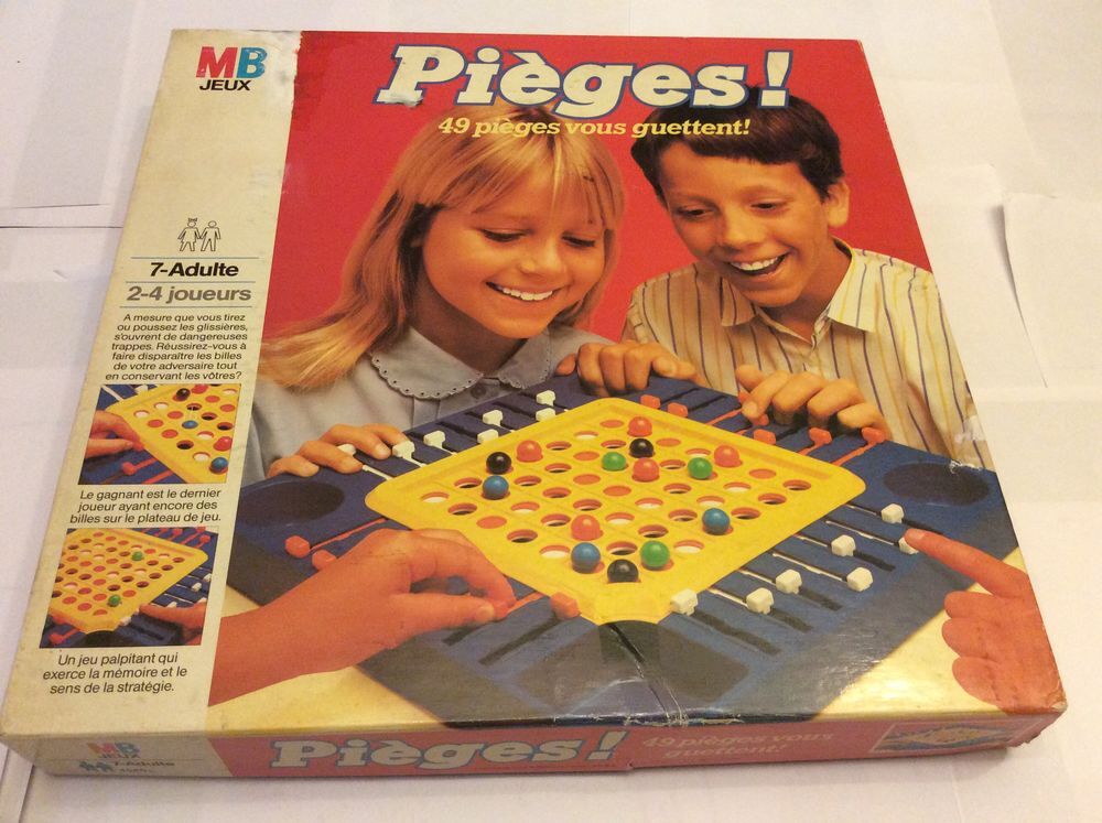 Jeu Pi&egrave;ges MB Annee 1984 