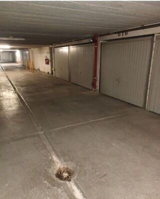  Parking / Garage  vendre 13 m