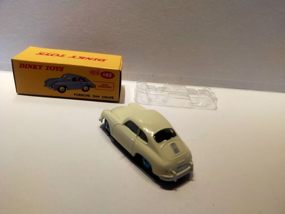 DINKY TOYS Atlas Porsche 356 A coup&eacute;
