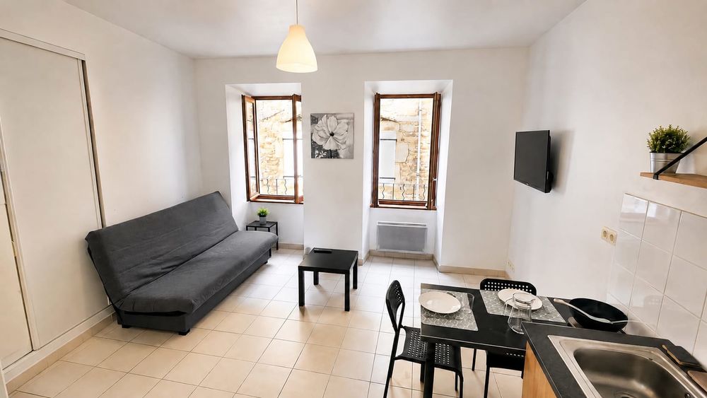 Location Appartement ? Studio meublé 20 m² ? Centre-ville d'Aubenas Aubenas