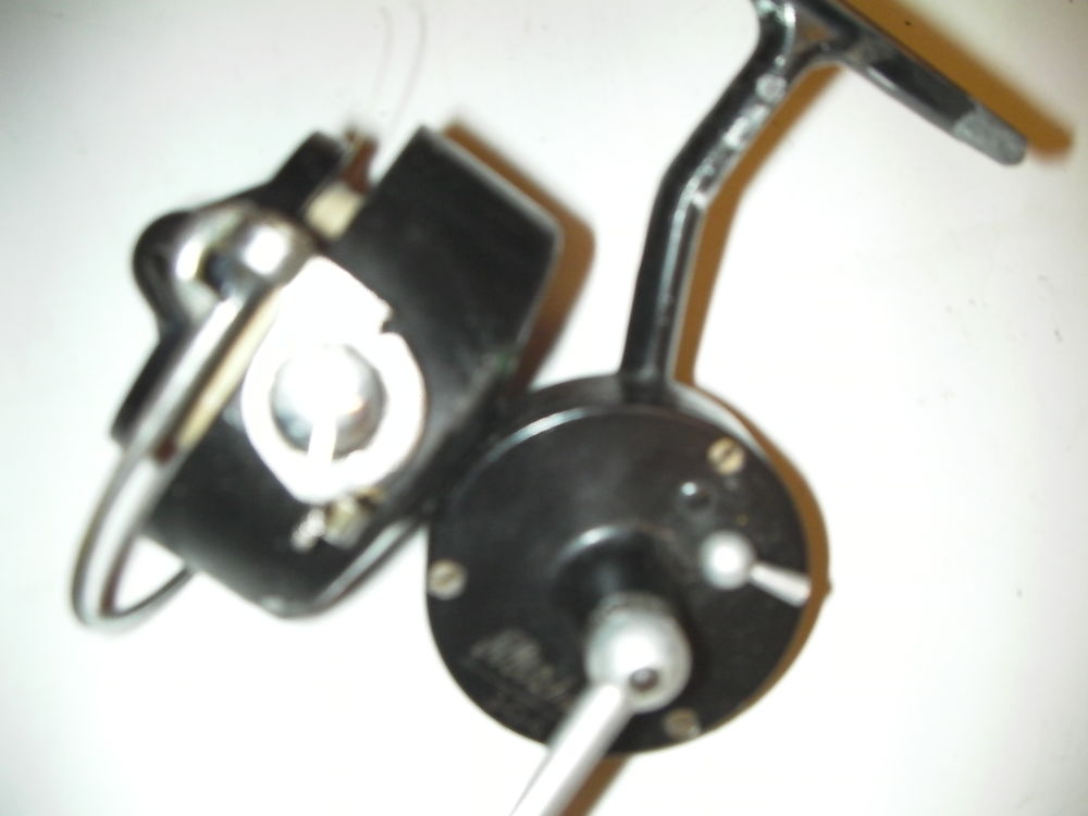 LOT de 2 moulinets MITCHELL 300+304 Sports