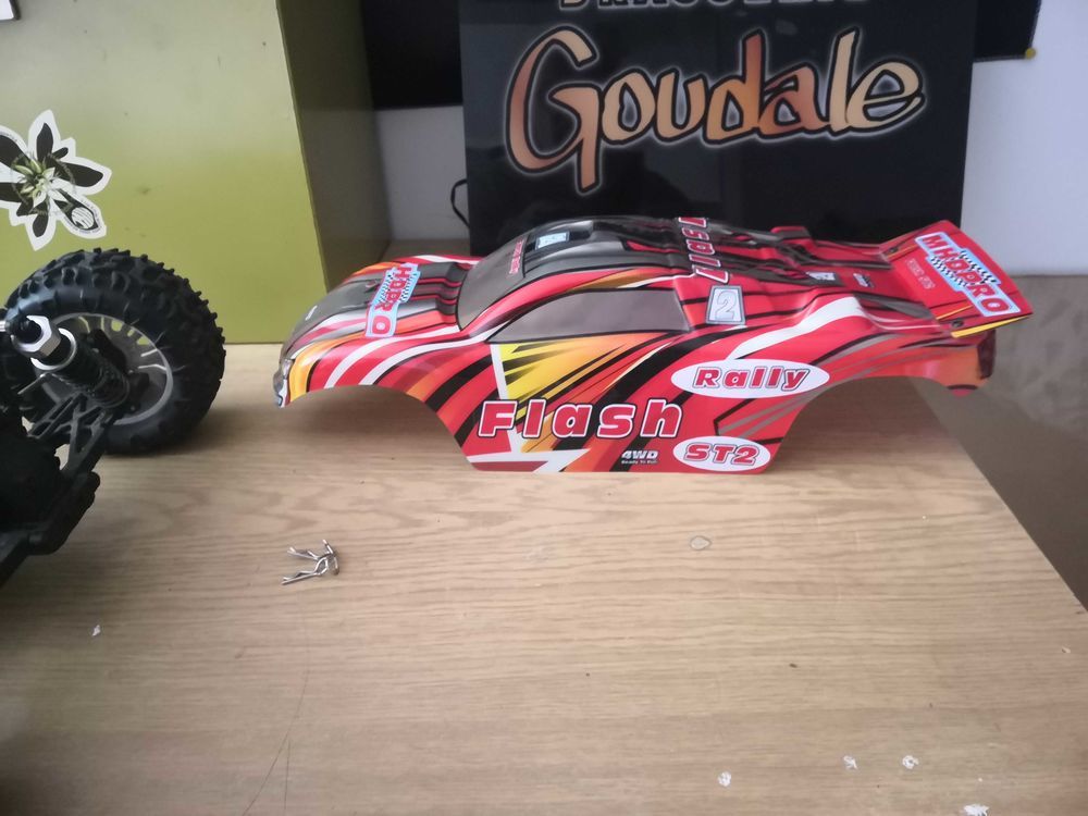voiture rc &eacute;lectrique Sports