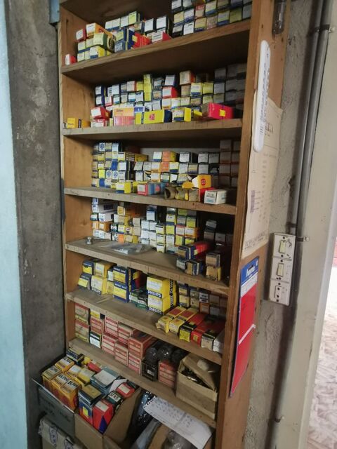 Stock de composants lectroniques 0 Ruffey-ls-Beaune (21)