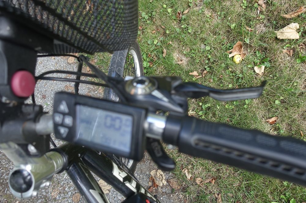 TANDEM &eacute;lectrifi&eacute; Vélos