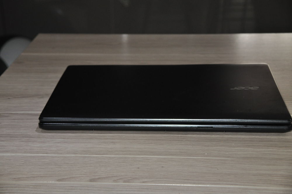 Acer Aspire E5-721 de 17,3 pouces Matériel informatique