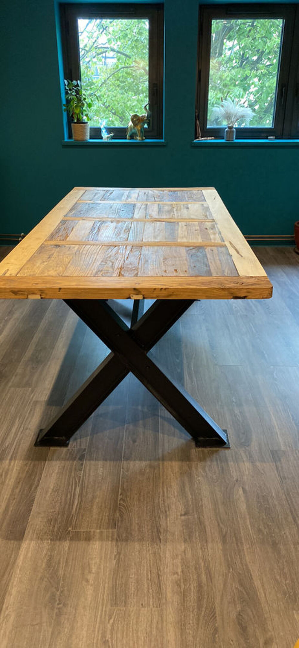 Table de salle &agrave; manger en bois naturel recycl&eacute; janvier 2023 Meubles