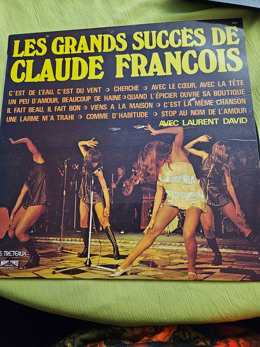 Claude fran&ccedil;ois vinyl 33t les plus grand succes
10 € CD et vinyles