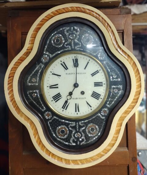 pendule 78 Aubenas (07)