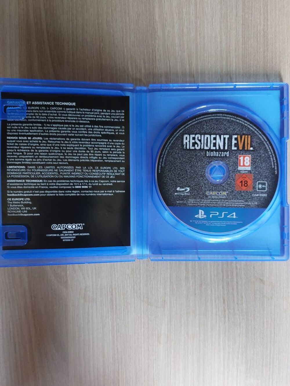 Resident Evil 7 : Biohazard PS4 TBE
Consoles et jeux vid�os