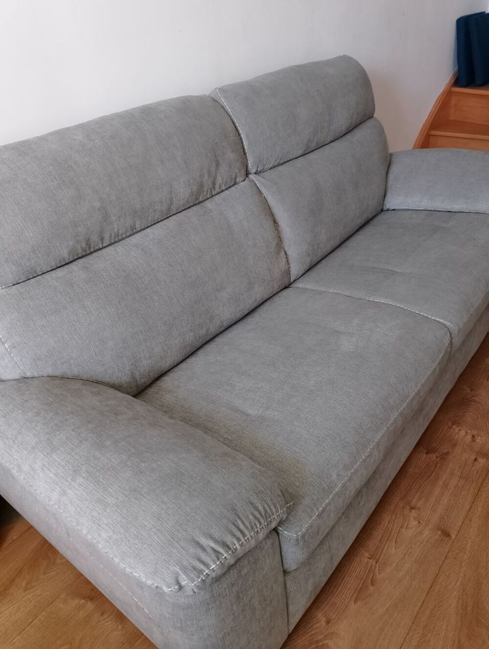 CANAPE DROIT 3 PLACES EN TISSUS GRIS CLAIR Meubles