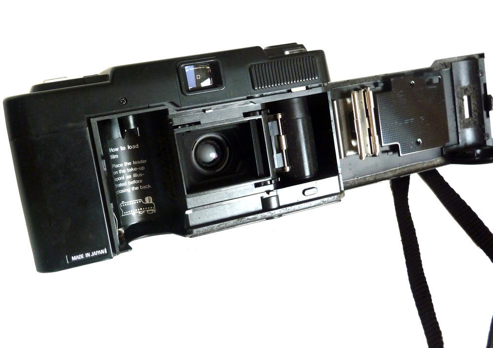 Appareil Photo RICOH FF-3 AF syst&eacute;me, 24x36, Noir. Photos/Video/TV