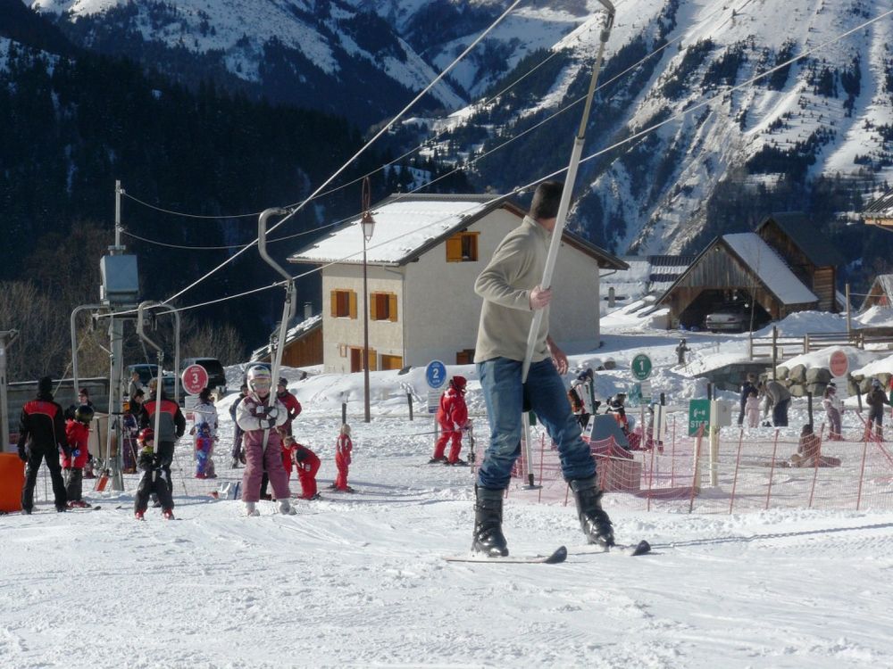   SKI AU SOLEIL AU PIED DES PISTES STATION-VILLAGE FAMILIALE Rhne-Alpes, Albiez-Montrond (73300)