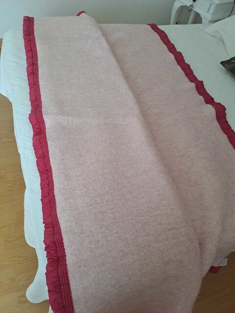 couverture pure laine neuve 26 Miraumont (80)