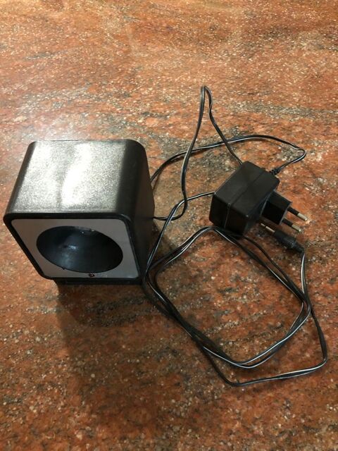 repoussoir �  ultrasons  contre rats et souris 12 Ribemont (02)