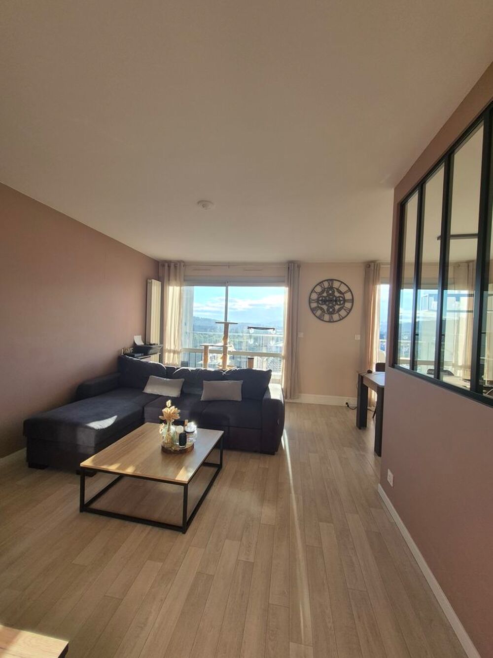 Appartement 3 pièces 66 m² · à Saint-Étienne · 66 m² · 120 000 €