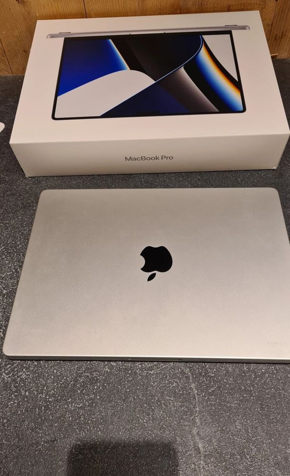 Macbook Pro 14 pouces Matériel informatique