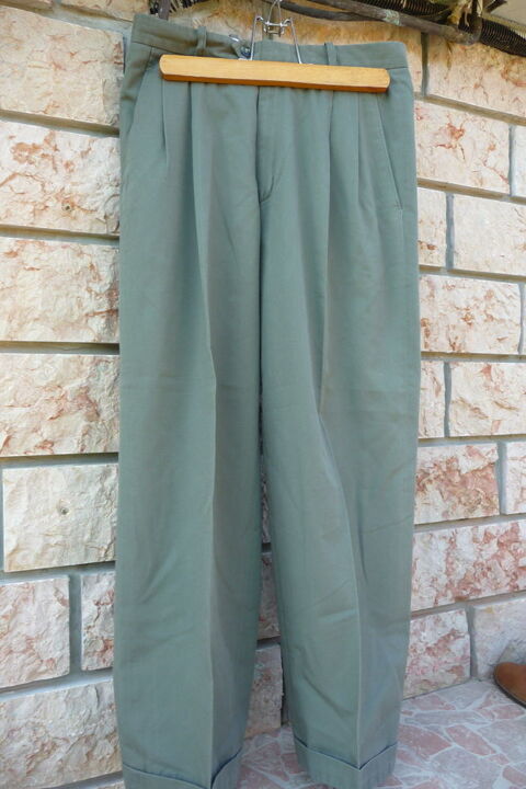 PANTALON T 38 HOMME MARQUE  ARMAND THIERRY  12 Beynost (01)