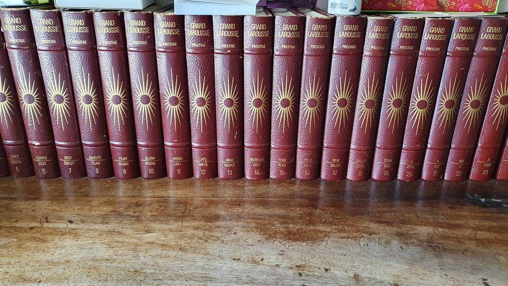 Encyclop&eacute;die Grand Larousse edition Prestige, &eacute;dition 1975 Livres et BD
