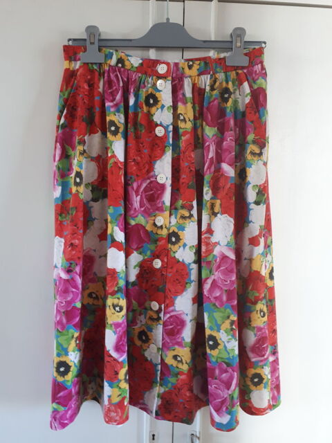 Jolie jupe d'�t� marque MARCELLE GRIFFON- Taille 42 15 Villemomble (93)