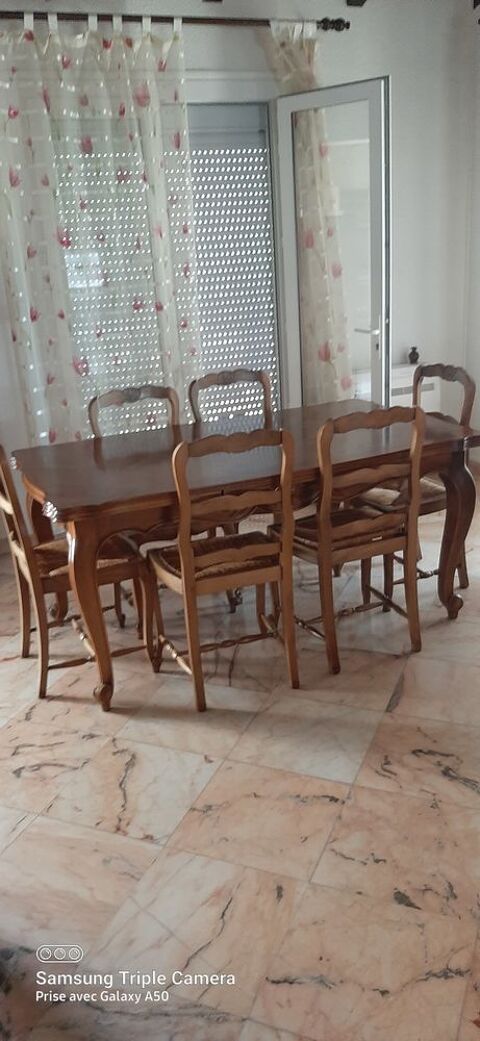 Salle à Manger 200 Le Pouzin (07)