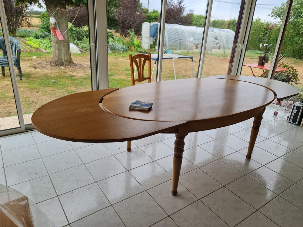TALLE OVALE Meubles