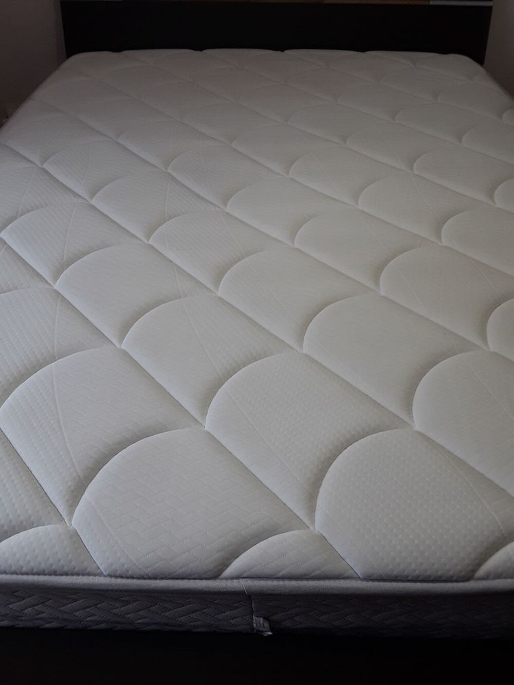 SOMMIER et MATELAS Meubles