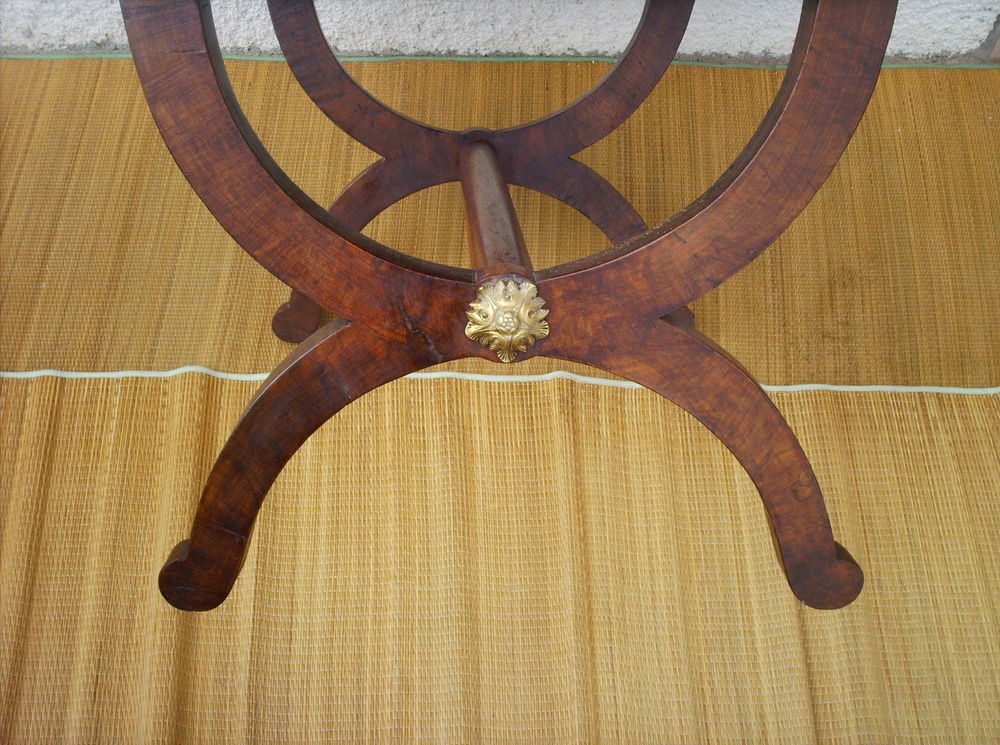 Table basse style empire Meubles