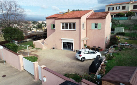   Maison composée d'un F4 et F3 sur Mezzavia 
La confina 1  Villa - 7 pièce(s) - 170 m²