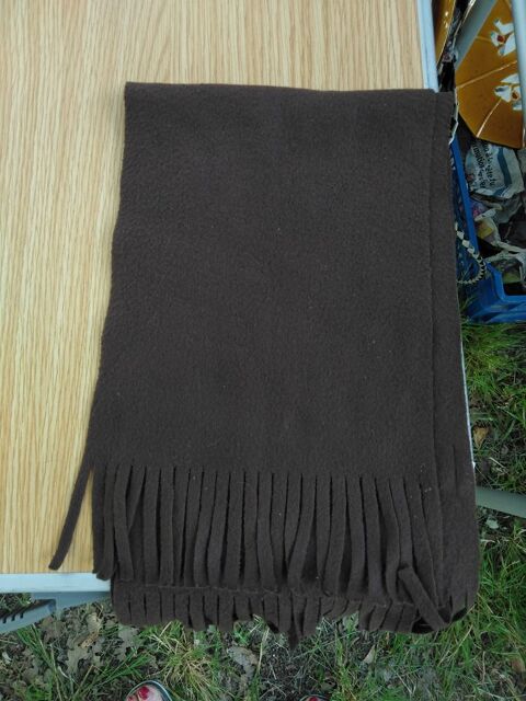 Écharpe marron 8 Montélimar (26)