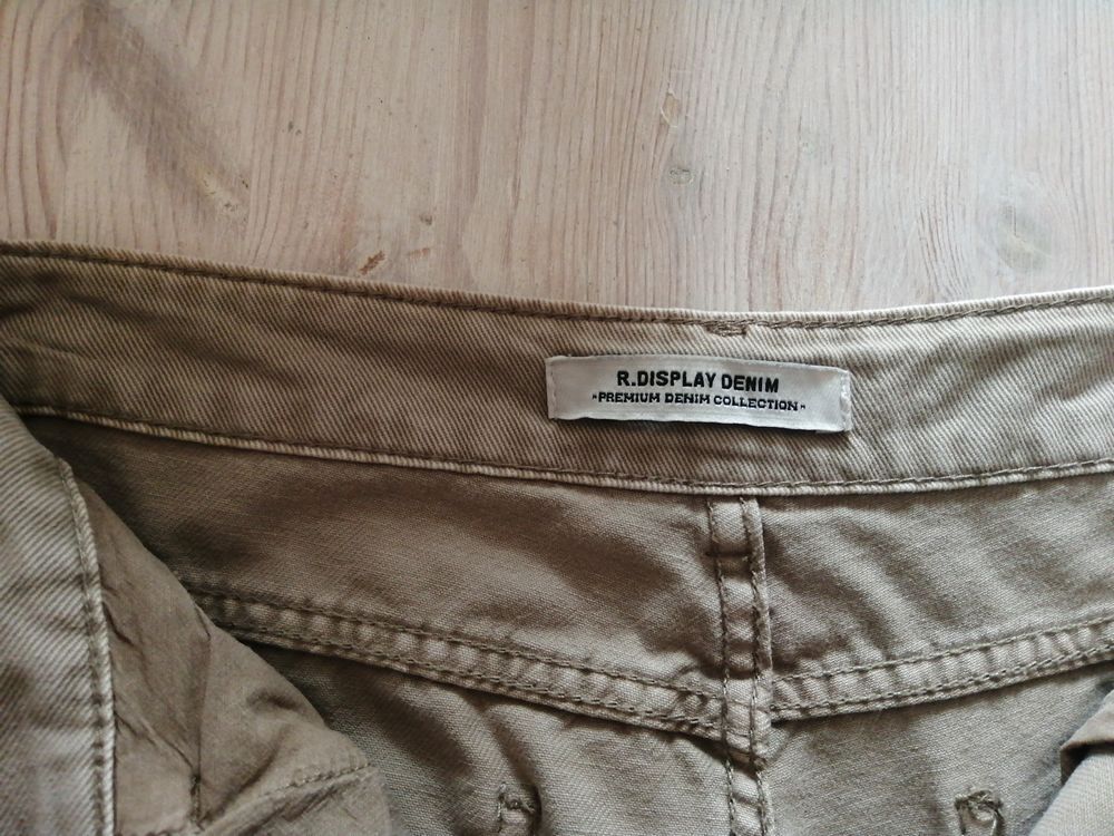Pantalon jean Vêtements