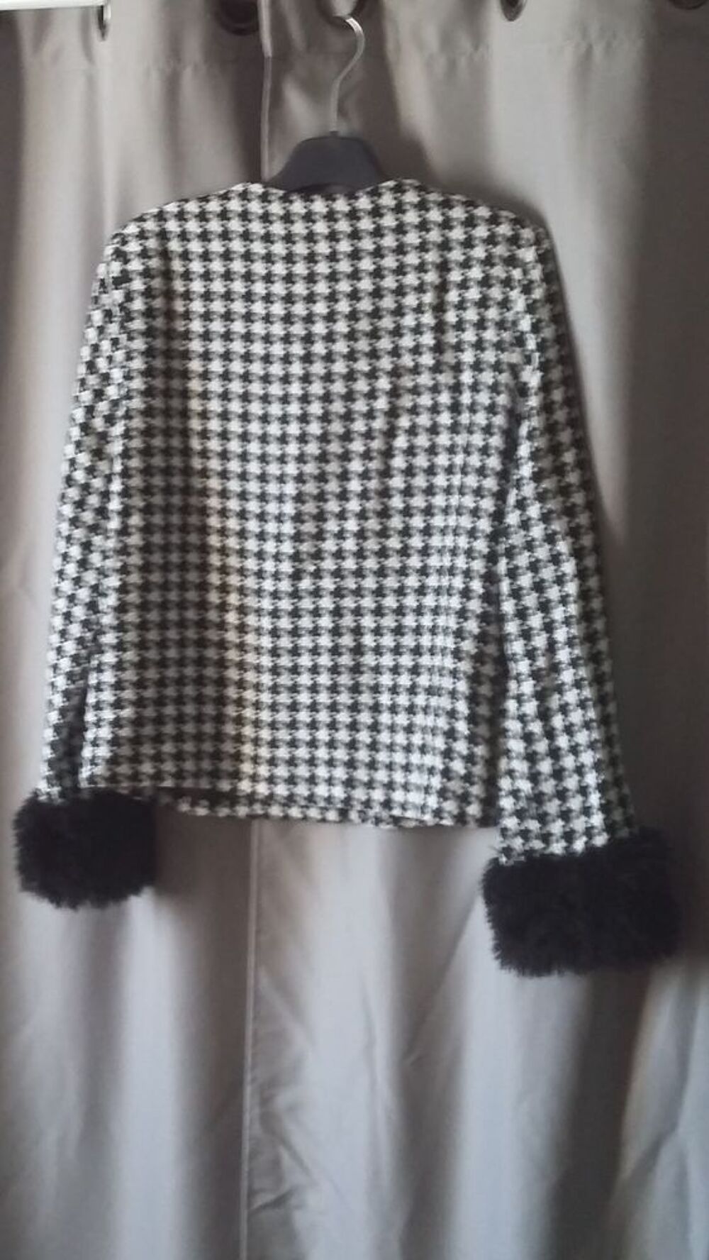 veste chic a carreaux Vêtements