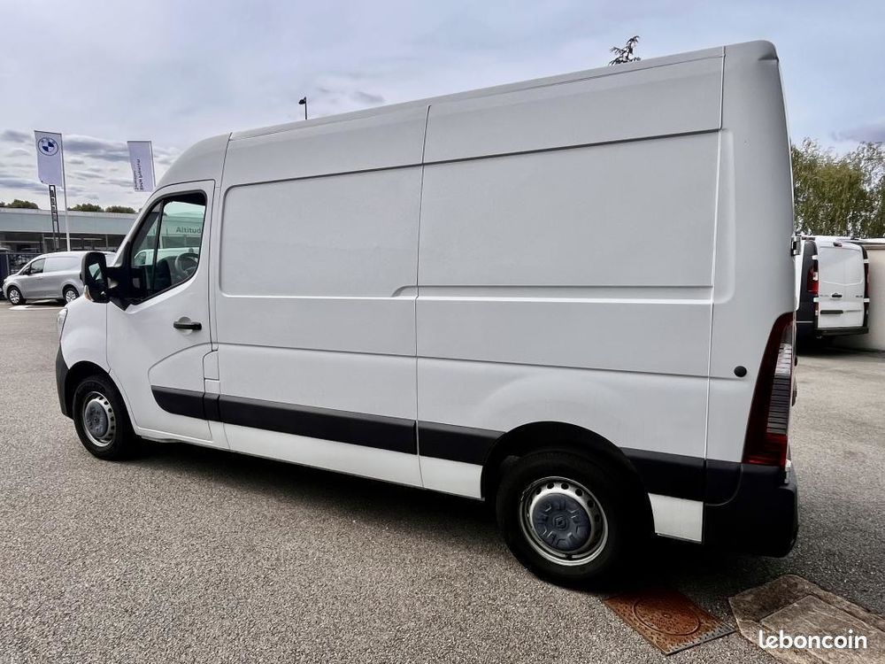 Master MASTER FGN TRAC F3300 L2H2 DCI 135 GRAND CONFORT 2021 occasion 42120 Le Coteau