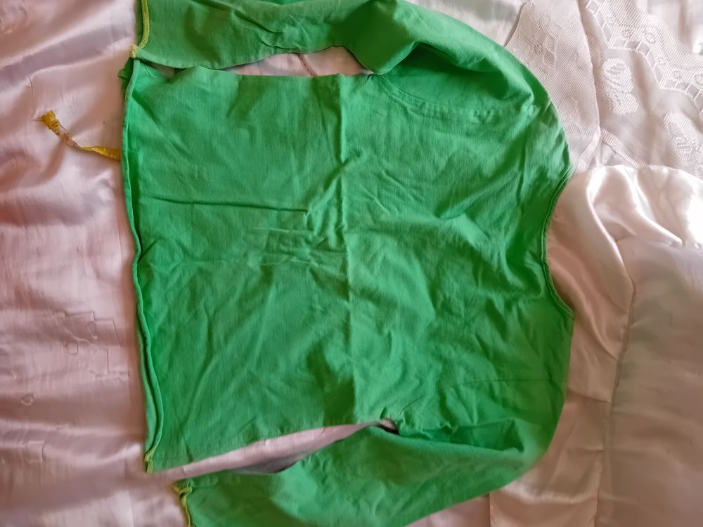 TEE SHIRT FILLE TAILLE 8 ANS Vêtements enfants