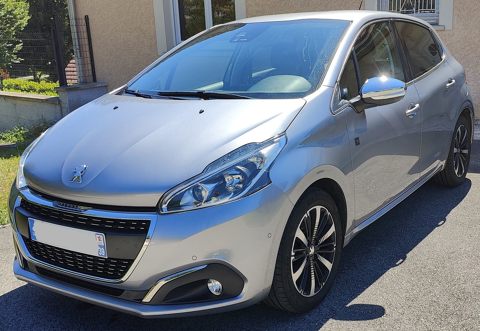 Peugeot 208 PureTech 110ch S&S BVM6 Tech Edition