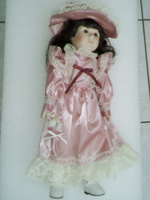 Poupe de porcelaine de collection de 40 cm de qualit. 5 Lannion (22)