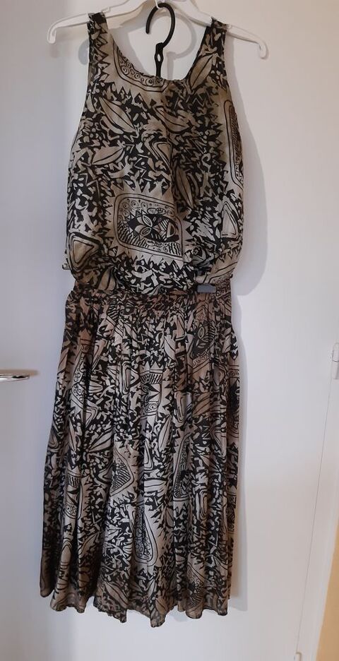 Jupe Longue & Dbardeur Soie Marron-Beige. 25 Le Vernois (39)