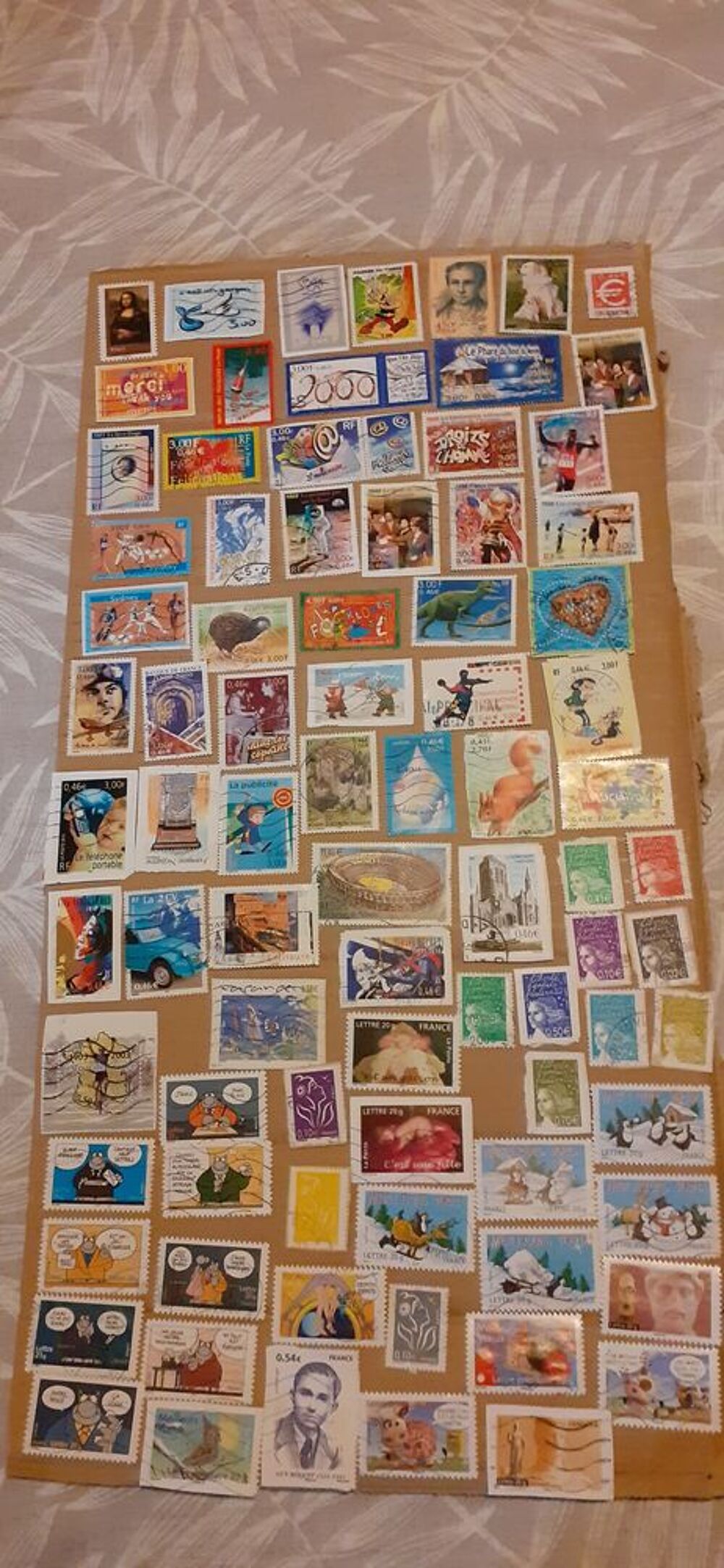 Lot de 605 timbre fran&ccedil;ais 