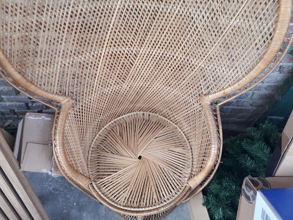 grand fauteuil vintage Emmanuelle vers 1970 osier rotin Meubles