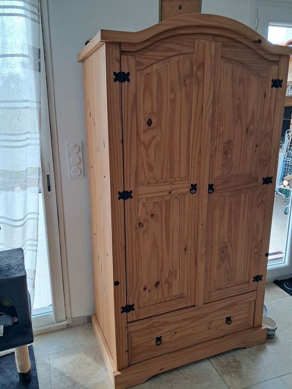 Buffet, meuble tv,vaisselier ou armoire Meubles