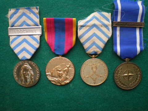 M�dailles de la Reconnaissance de la Nation etc. 35 Caen (14)