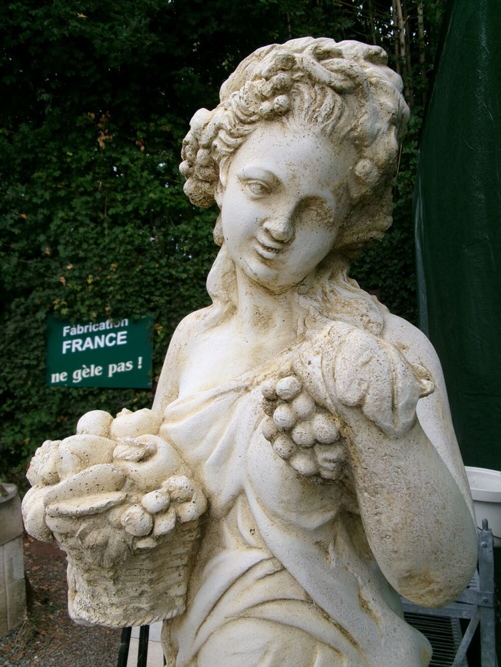 Statue en pierre reconstitu&eacute;e, non g&eacute;live Décoration
