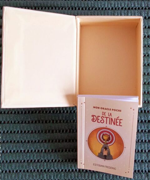 Petit oracle de la destinee Cergy (95)