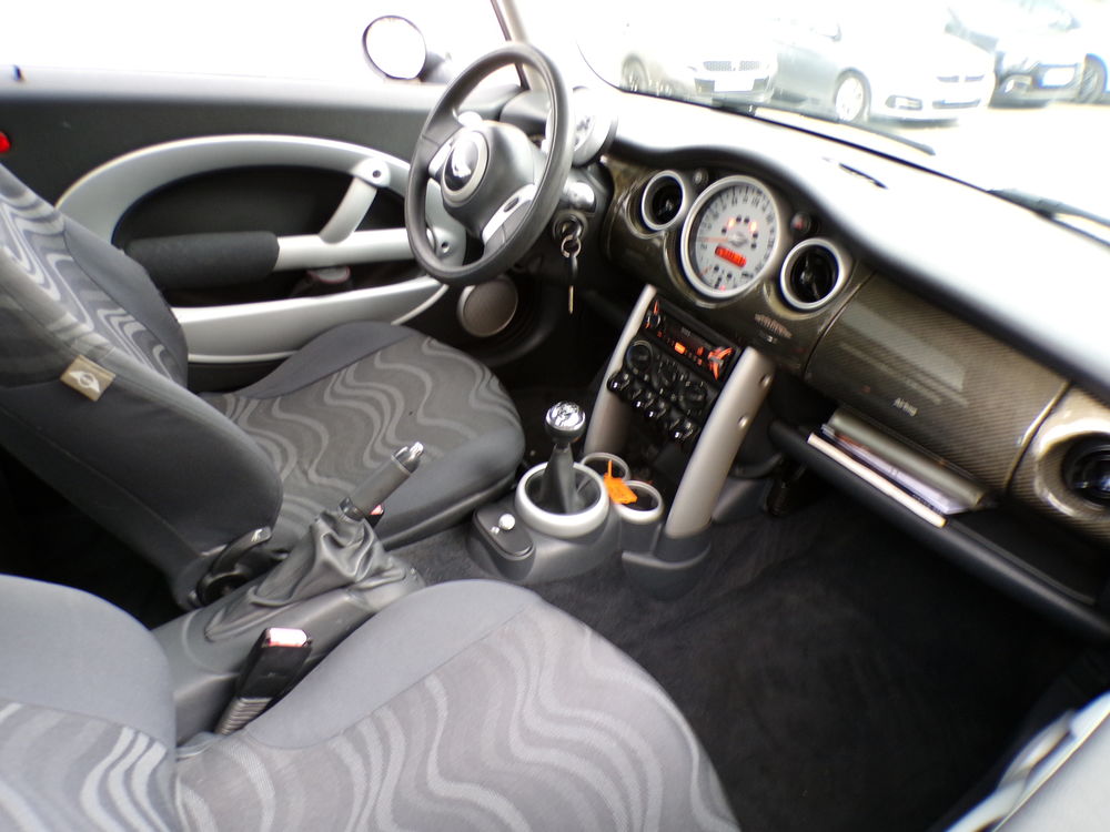One Mini 1.6i - 90 Pack 2004 occasion 42300 Roanne