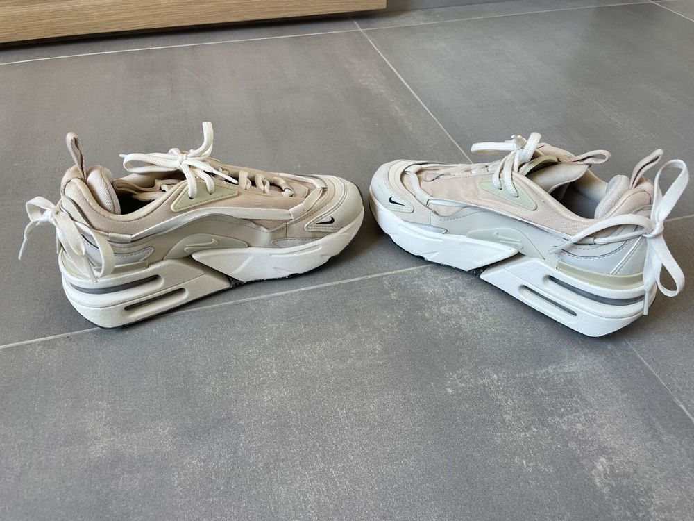 Air Max Furyosa beige Chaussures