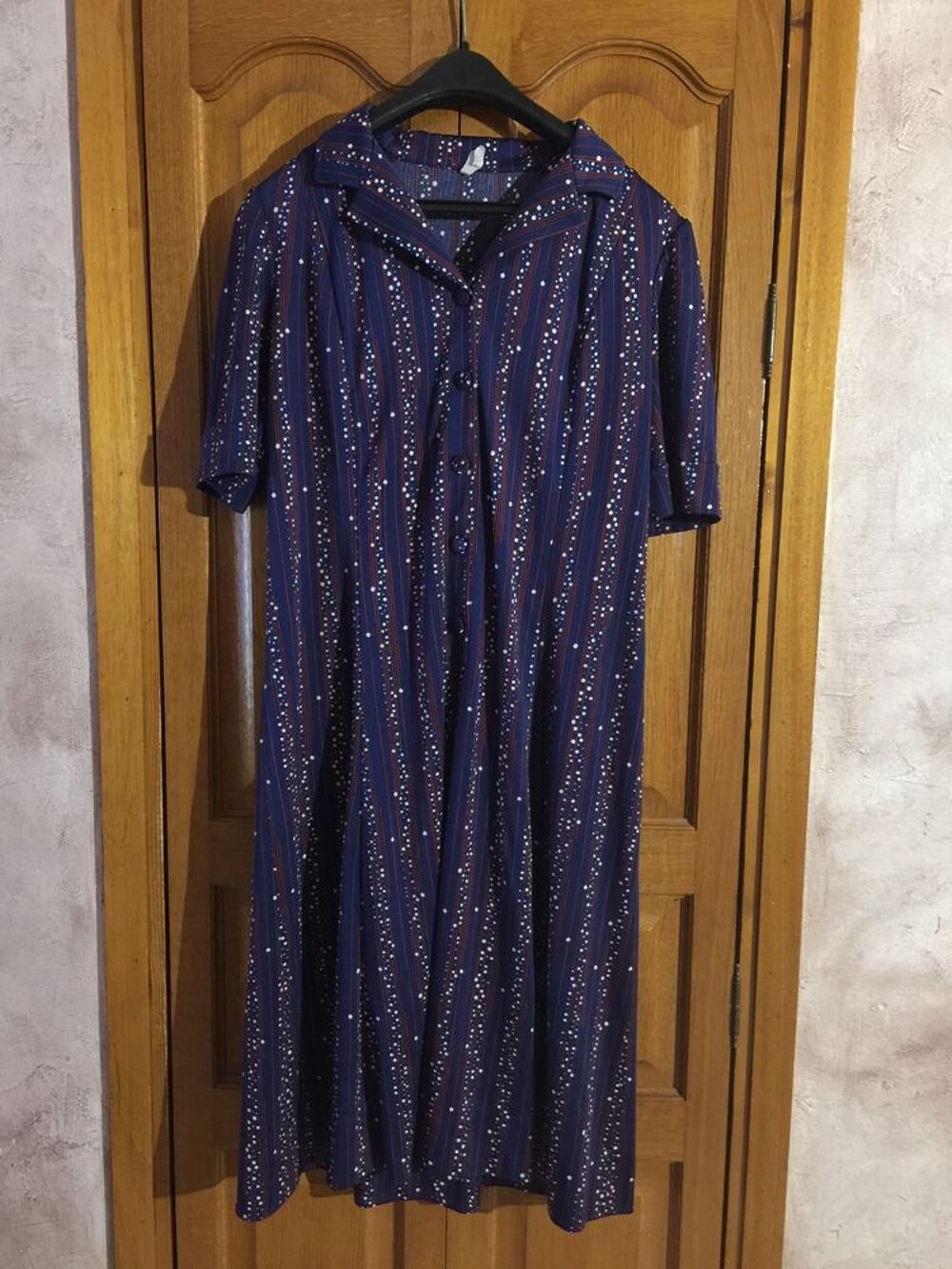 Robe femme vintage avec ceinture Vtements