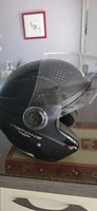 Casques - v&ecirc;tements moto  occasion 01140 Garnerans
