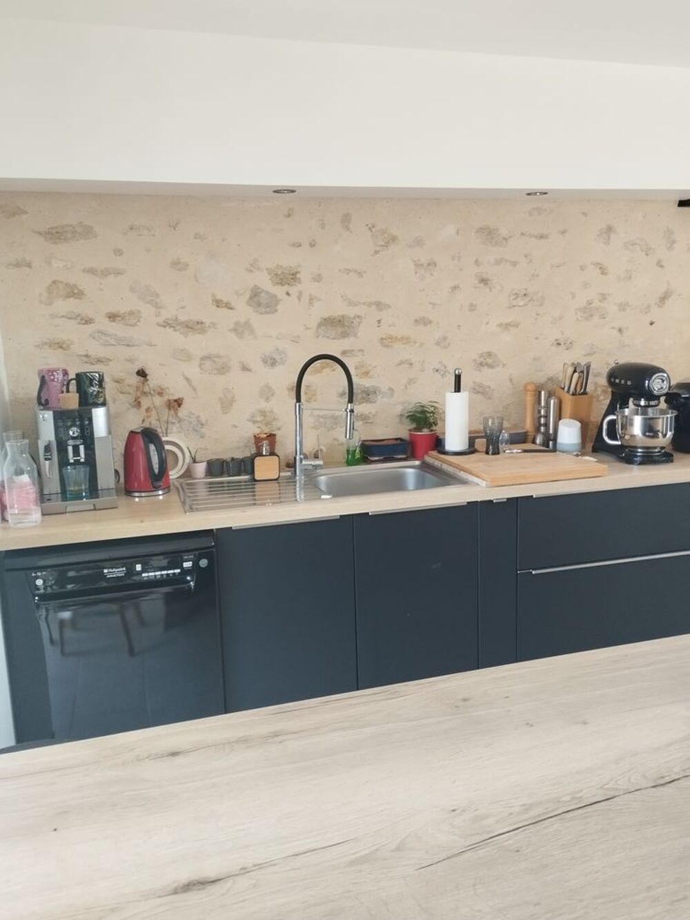 Vente Maison Grande maison de 130 M2, Grande cuisine 30m2,4 chambres. Léogeats