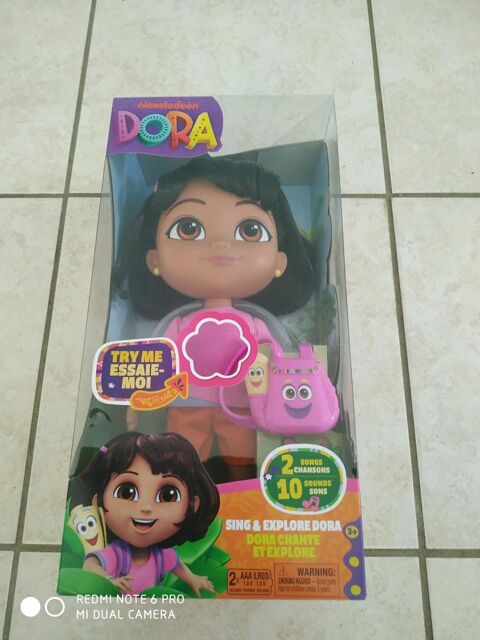 Poup�e Dora Chante et explore (Neuve) 41 Ardoix (07)